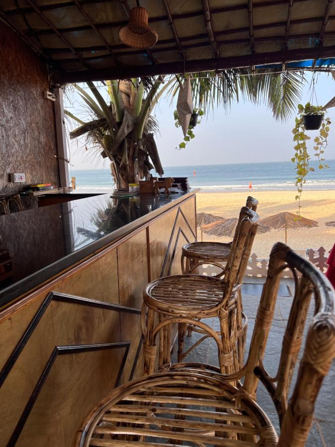 Happy Shack Beach And Wooden Huts Колва Экстерьер фото