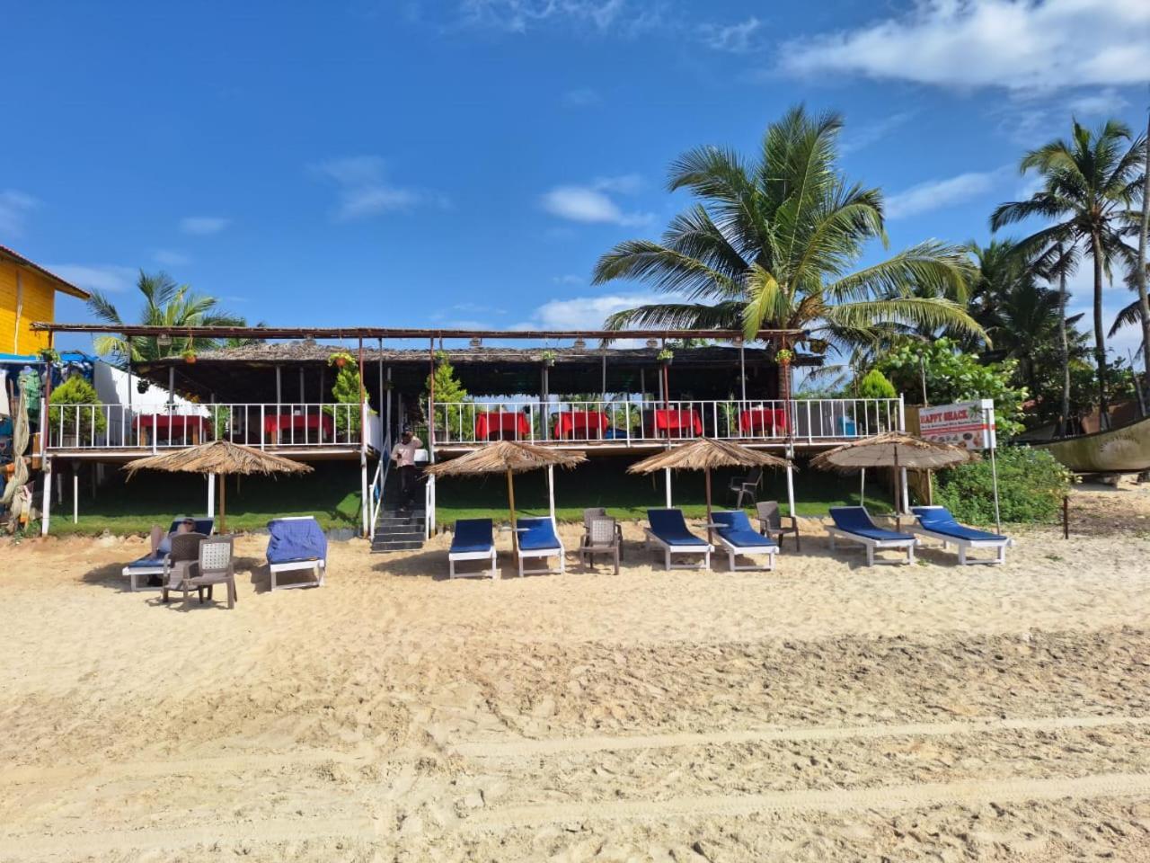 Happy Shack Beach And Wooden Huts Колва Экстерьер фото